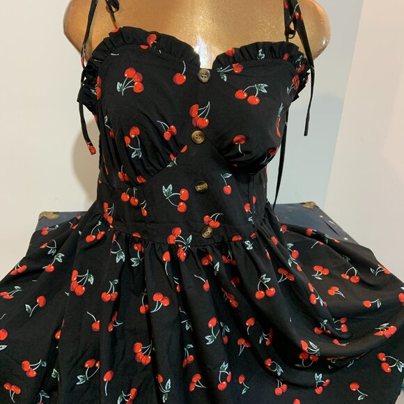 Shein black cherry dress - Picture 2 of 3